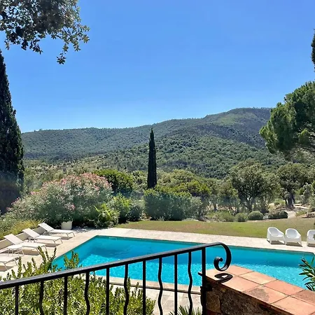 Veronique Saint Tropez Cogolin